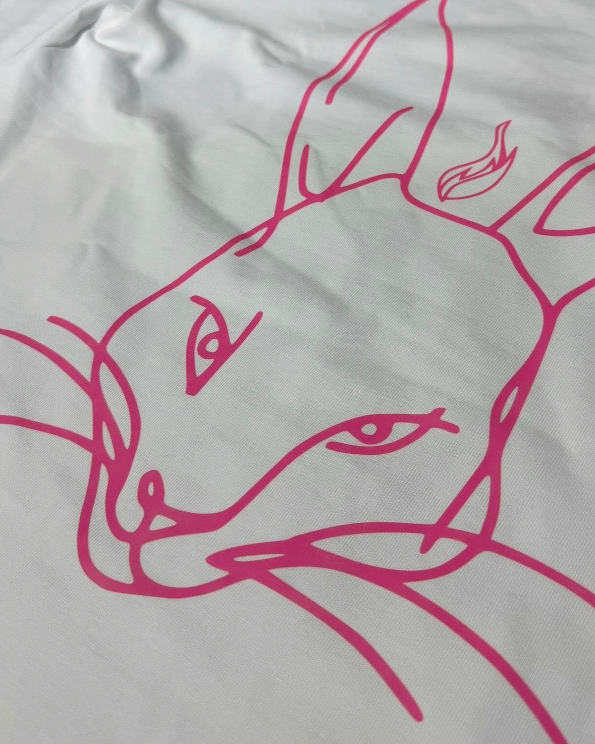 BUNNY 310G TEE — WHITE / PINK