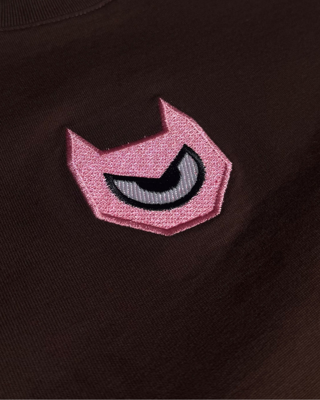 BUNNY 250G TEE — CHOCOLATE / PINK